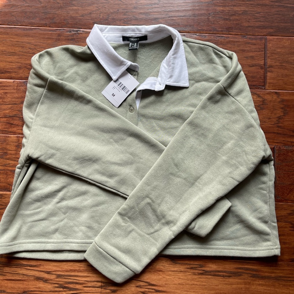 Cropped collared long sleeve